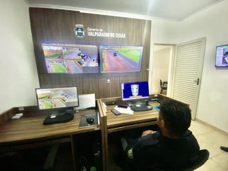SAIBA COMO FUNCIONA O SISTEMA DE VIDEOMONITORAMENTO PÚBLICO DE VALPARAÍSO