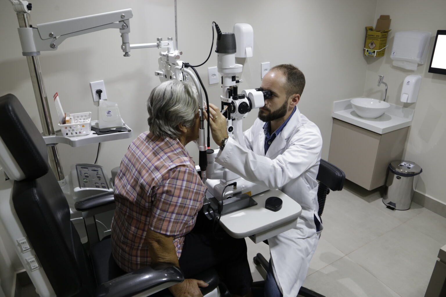 ATENDIMENTO OFTALMOLÓGICO DA REDE PÚBLICA É OFERTADO NO HOSPITAL DE OLHOS